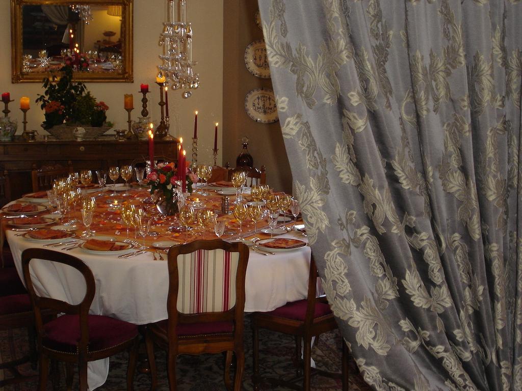 Le Petit Chateau - Tiffauges Proche Puy Dufou 외부 사진