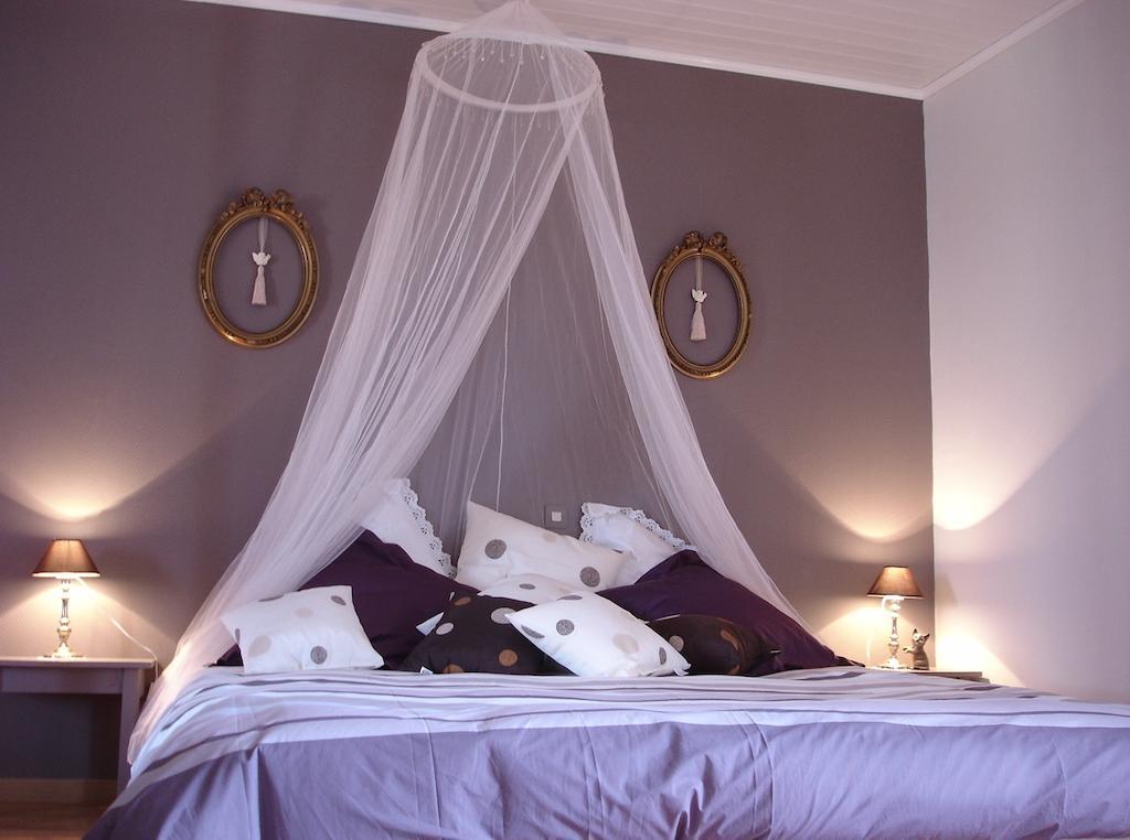 Le Petit Chateau - Tiffauges Proche Puy Dufou 외부 사진